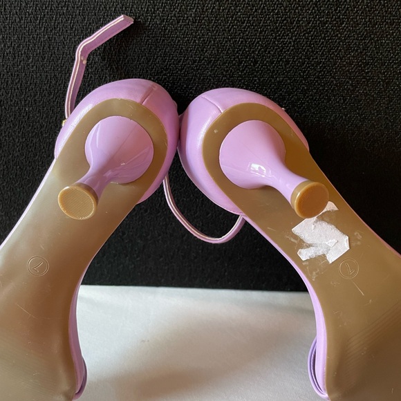 Cato lavender strappy heels. Size 7. NWT. 2” kitten heel. - Picture 5 of 8